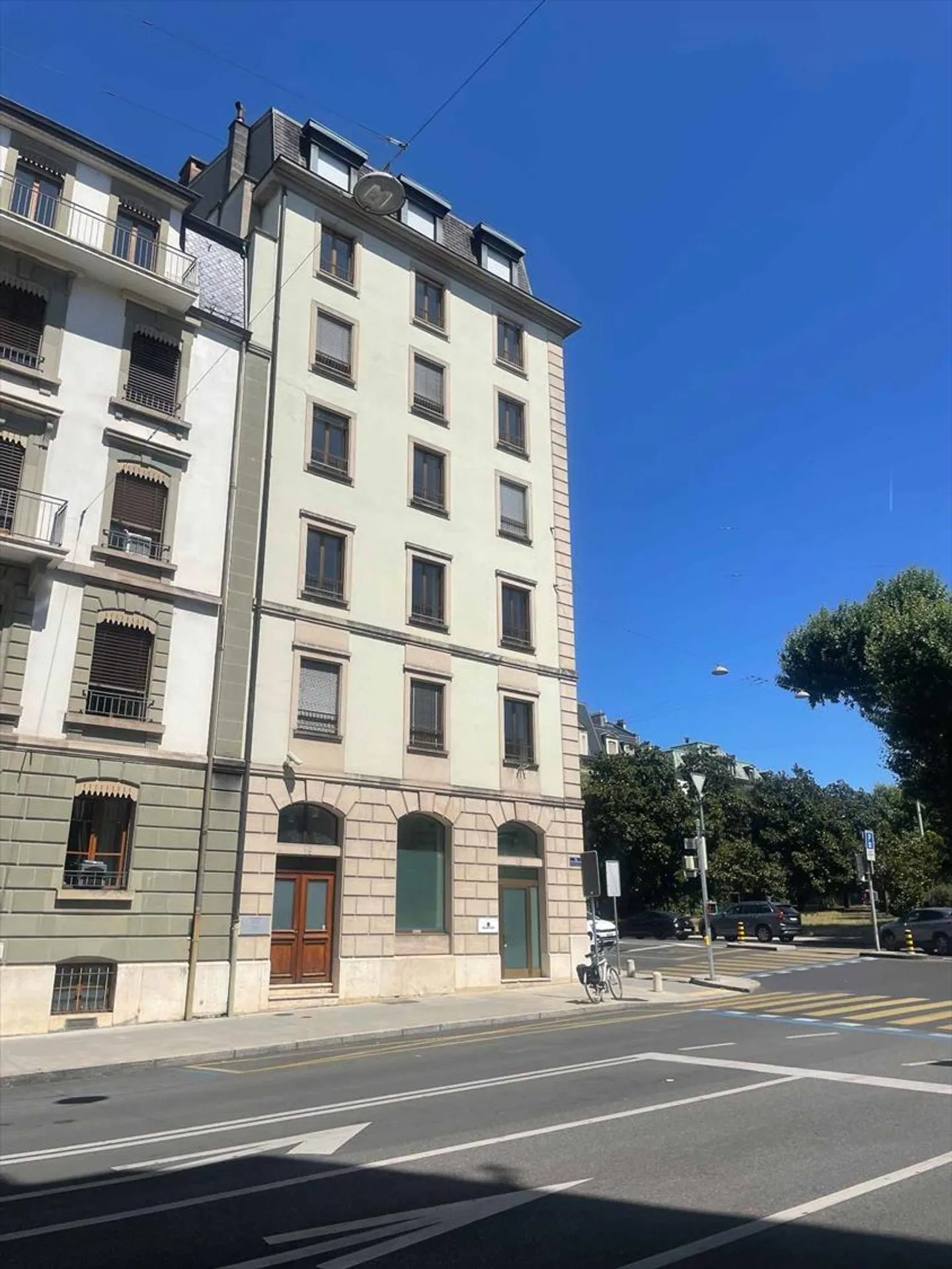 Bureau à louer - Photo 1 sur 9