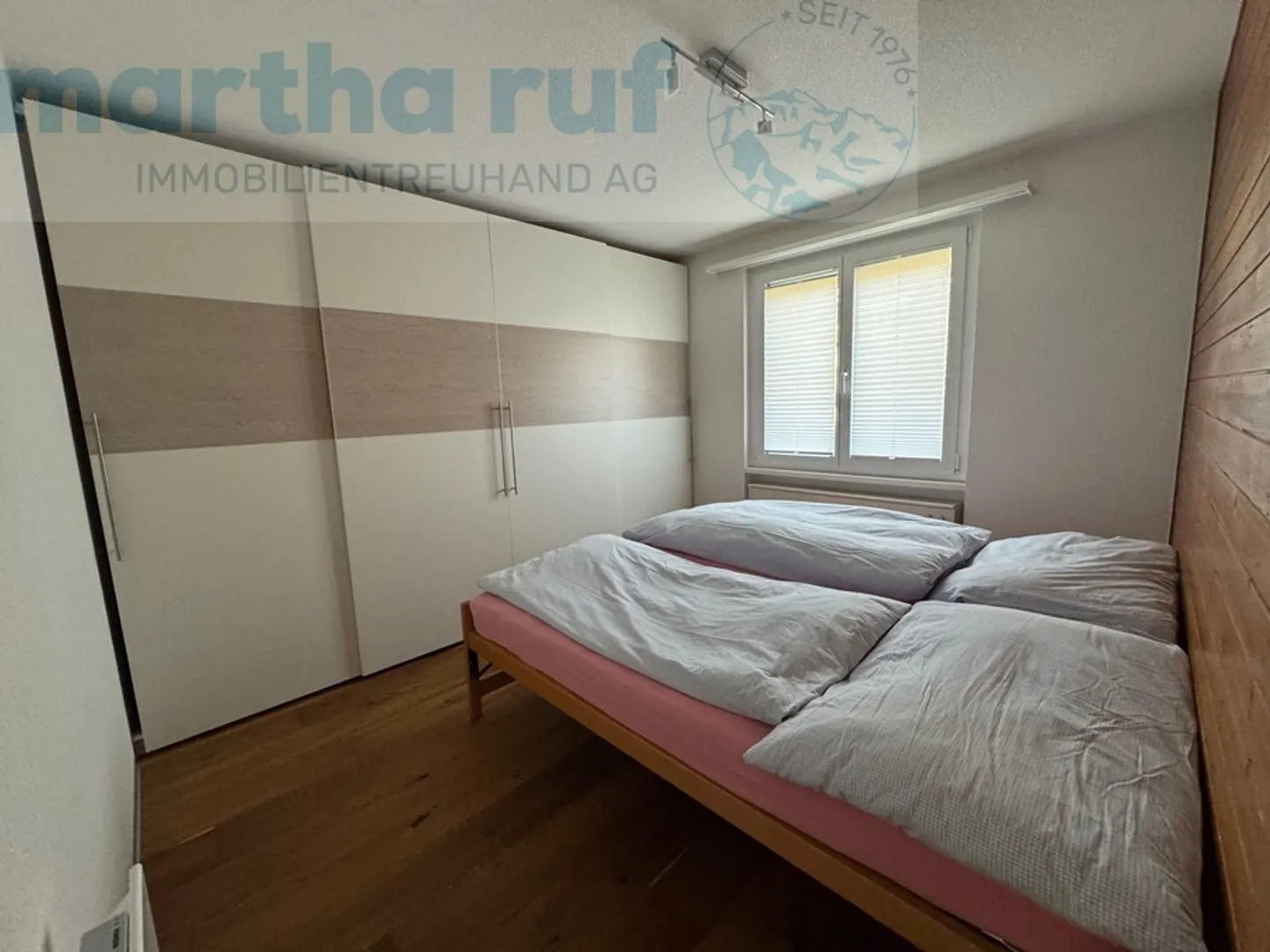 Moderne 2.5-Zimmer-Wohnung mit Balkon - Foto 6 von 10