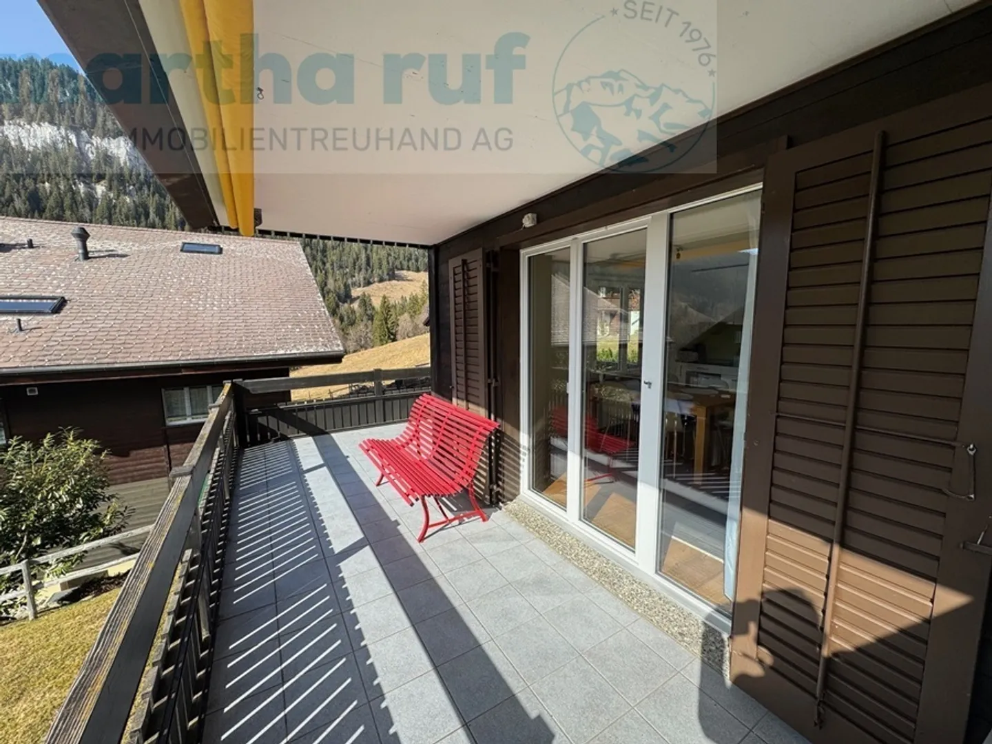 Moderne 2.5-Zimmer-Wohnung mit Balkon - Foto 7 von 10