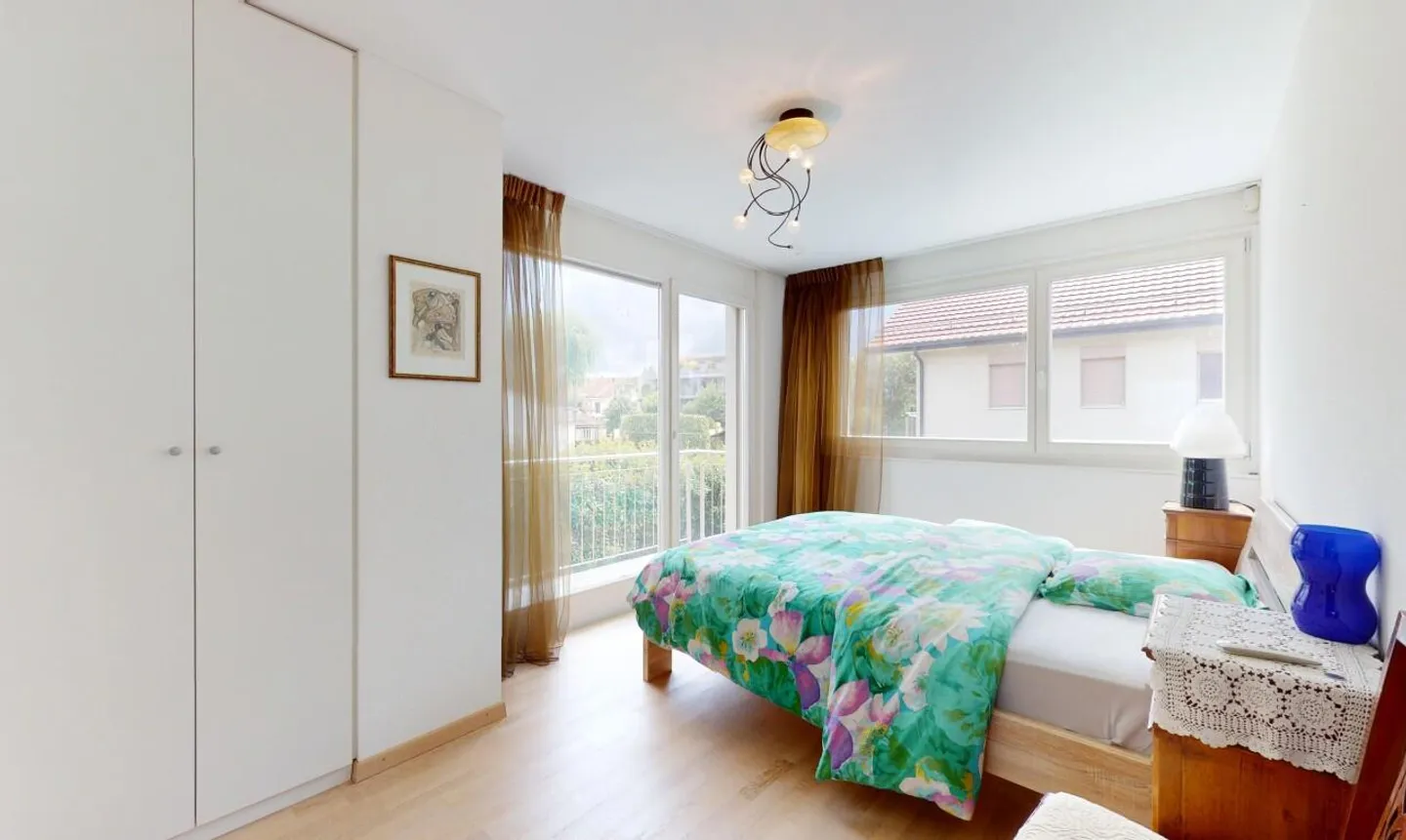 Close to the village center - Photo 10 of 13