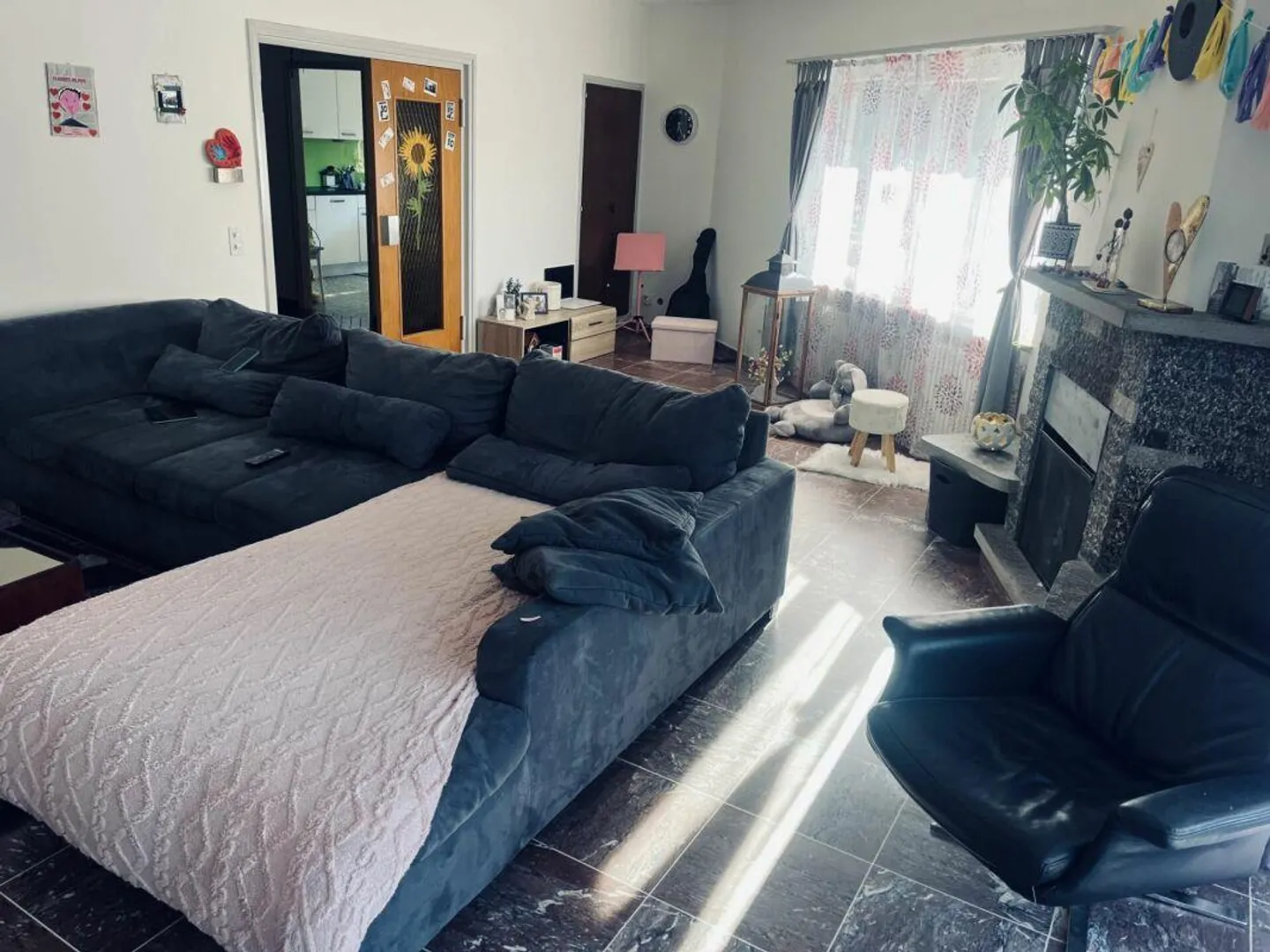 6-Zimmer-Wohnung - Foto 3 von 15