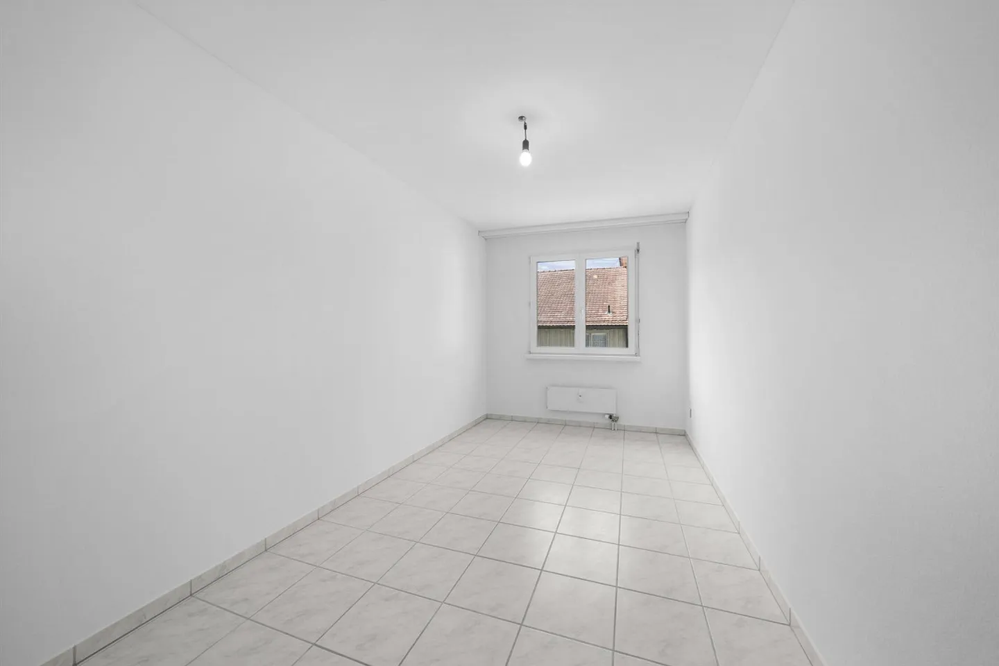 Attractive apartment in a quiet residential area in the west of the city of St. Gallen - Photo 10 of 25