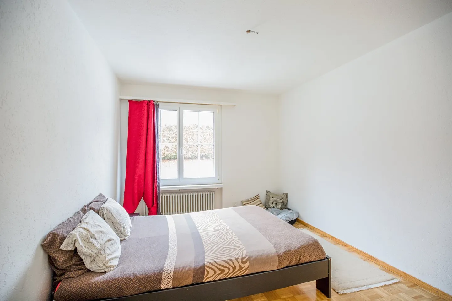 Appartement lumineux et spacieux de 4,5 pièces dans un endroit calme - Photo 3 sur 9