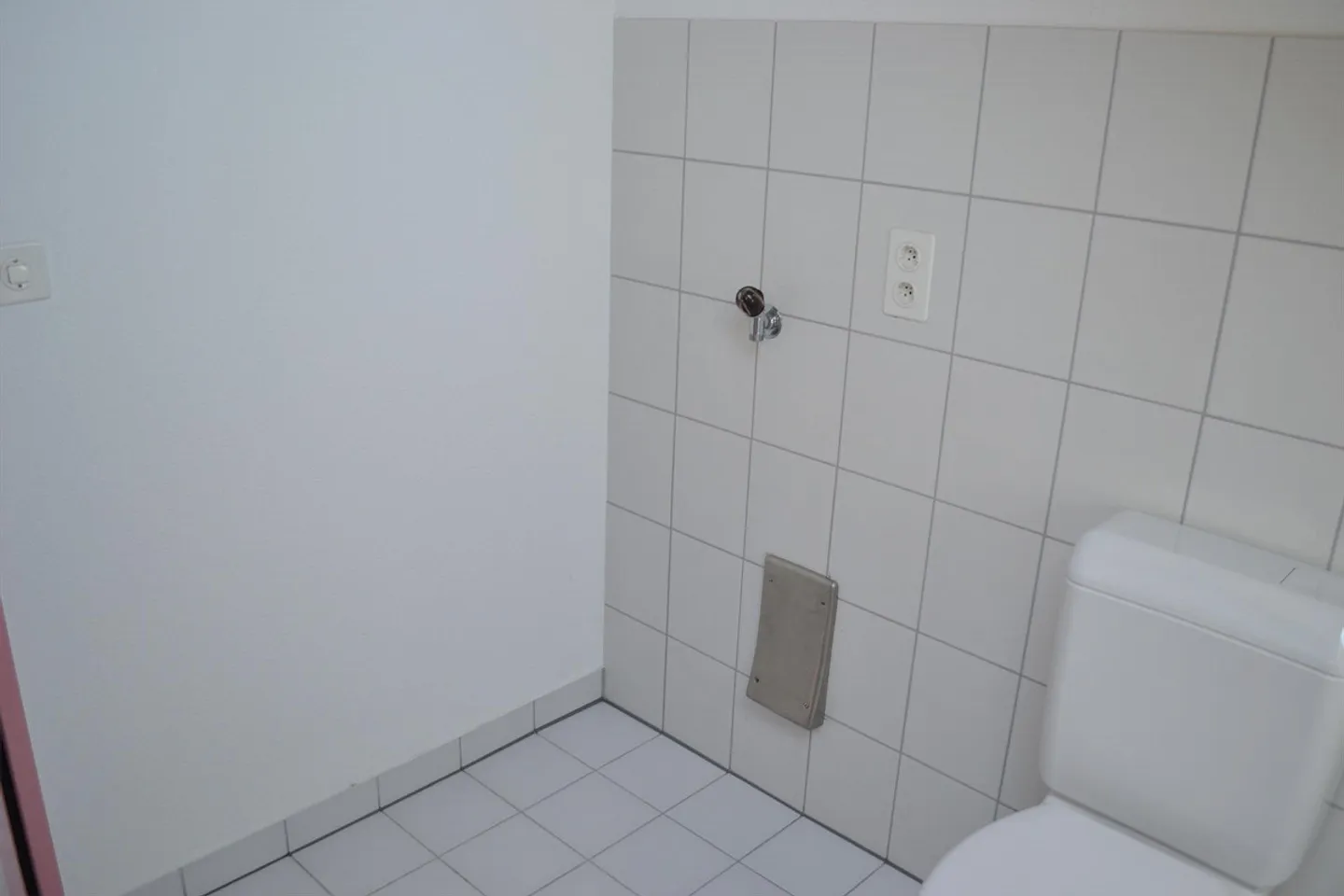 Vie spacieuse avec vue à louer - Photo 10 sur 18