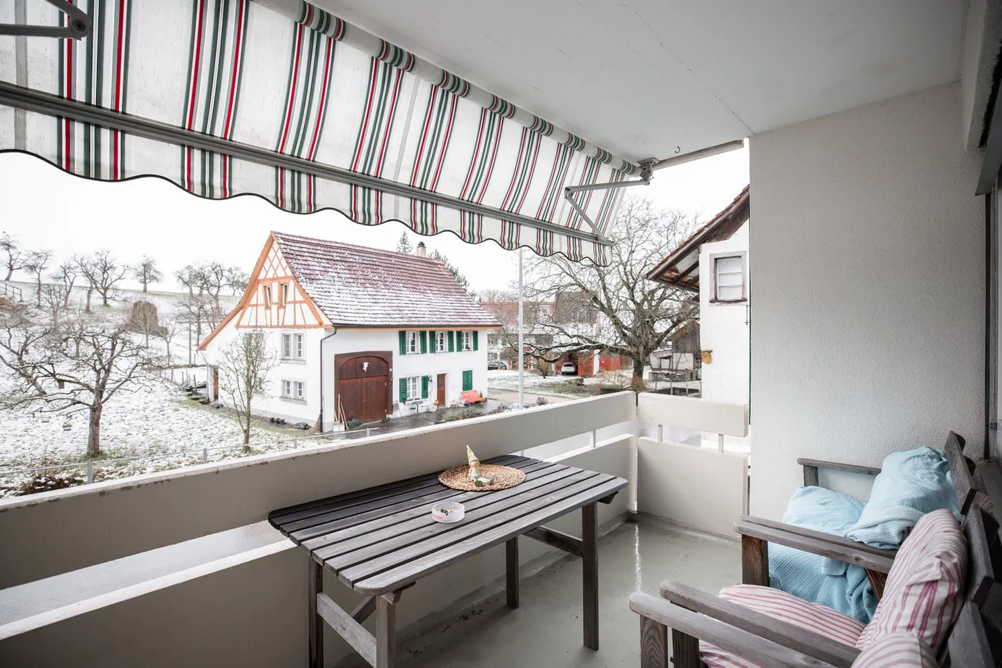 Appartement lumineux et spacieux de 4,5 pièces dans un endroit calme - Photo 9 sur 9