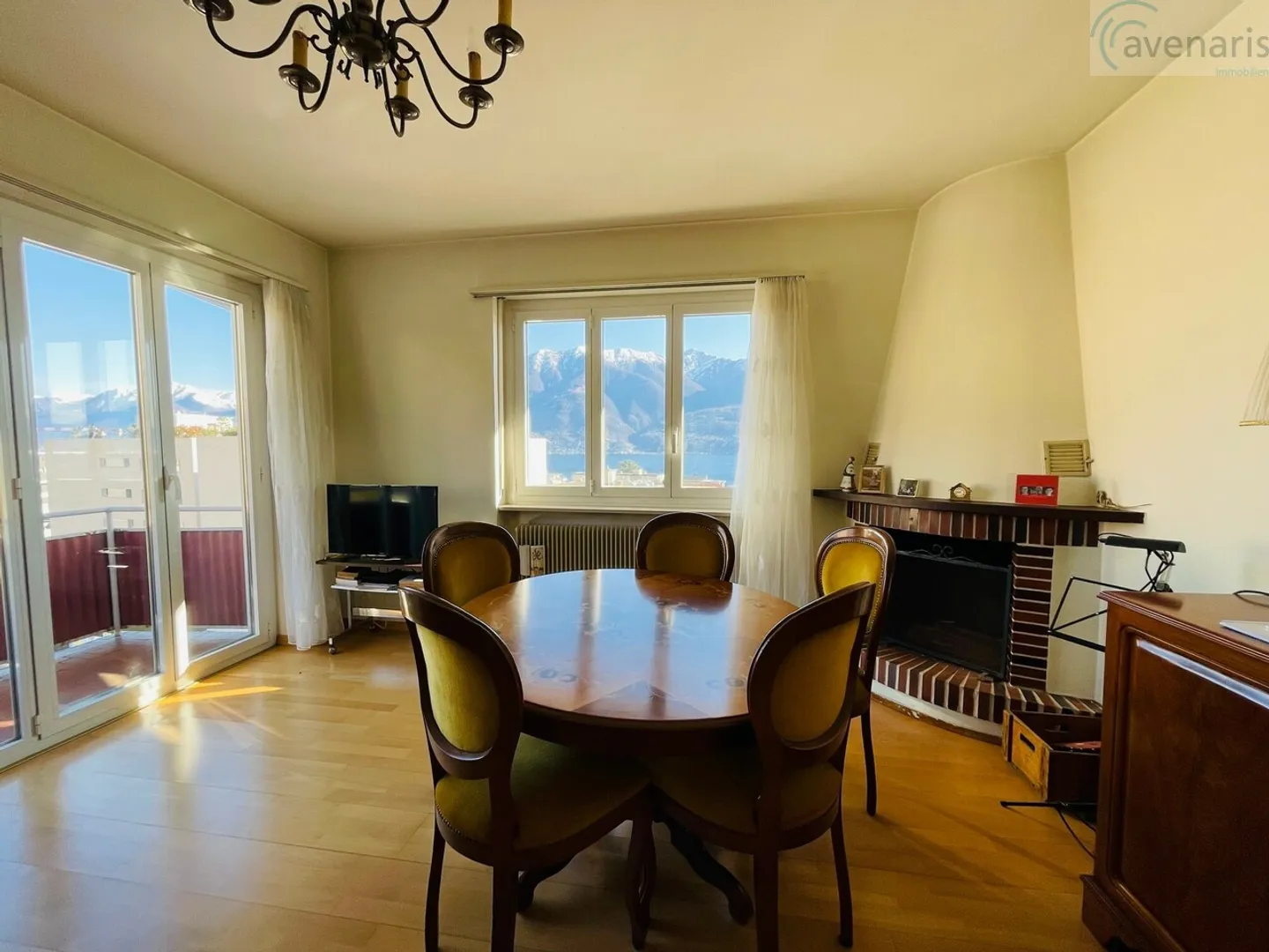Proprietà di investimento: MFH con quindici appartamenti e EFH con due appartamenti - Foto 10 di 14