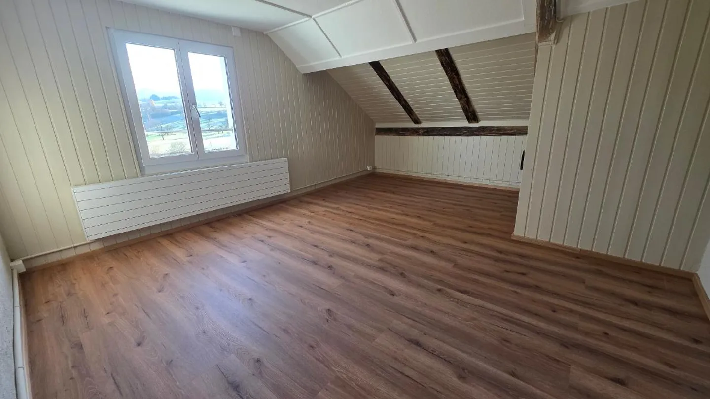 5 Room Penthouse Apartment - Photo 2 of 5