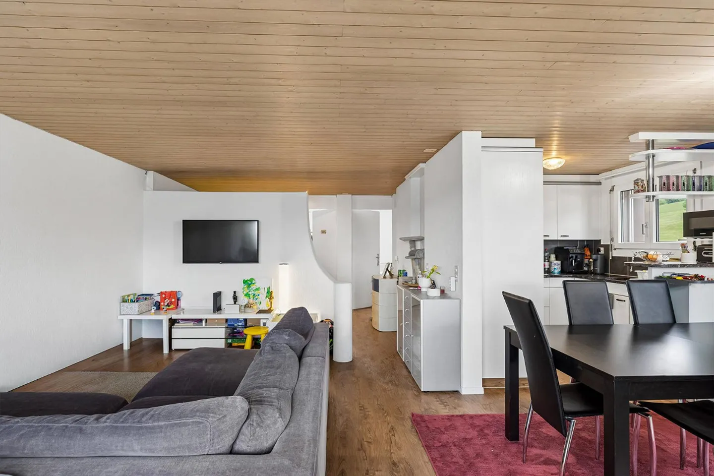 Vue panoramique et coucher de soleil au dernier étage - Photo 12 sur 13
