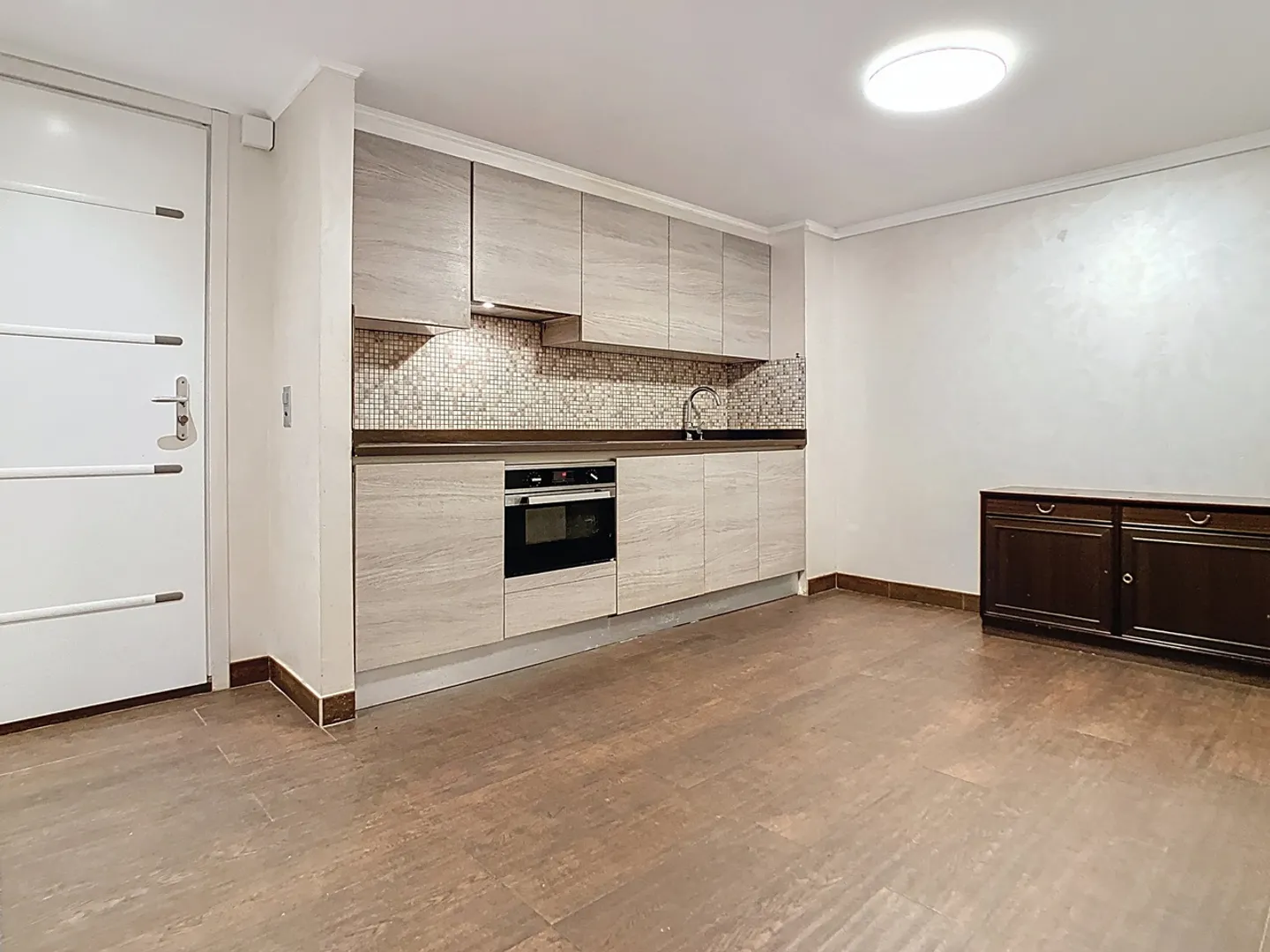 11-room House - Photo 20 of 25