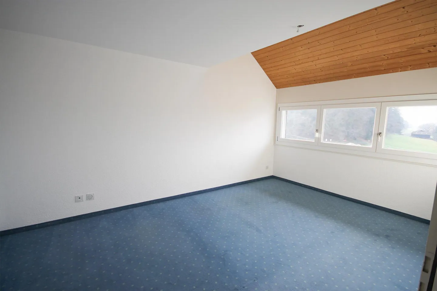 5.5-Room Terraced Single-Family House in a Quiet Location in Roggwil BE - Photo 9 of 15