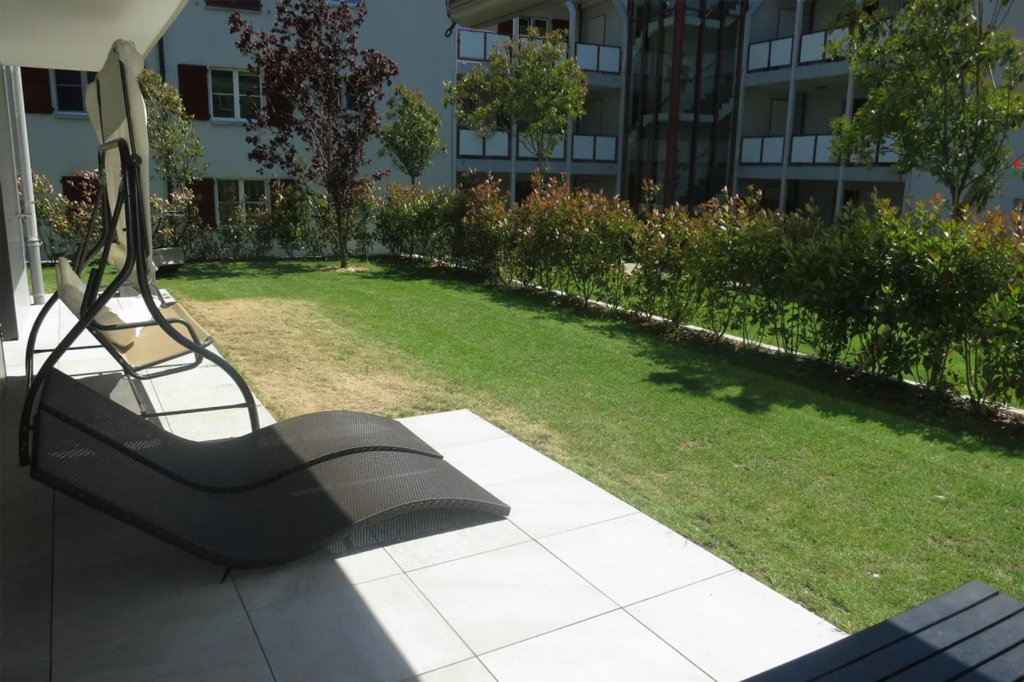 Appartamento moderno al piano terra con posti a sedere nel giardino - Foto 11 di 15