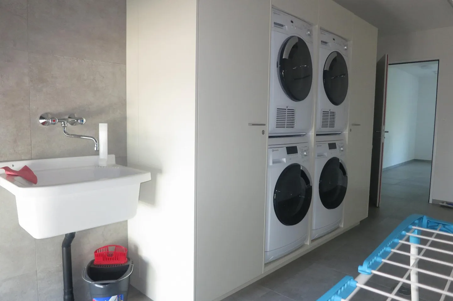 Appartamento moderno al piano terra con posti a sedere nel giardino - Foto 15 di 15