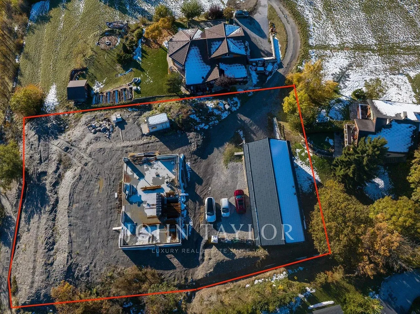 Acquisition of a project on a unique plot - Photo 3 of 9