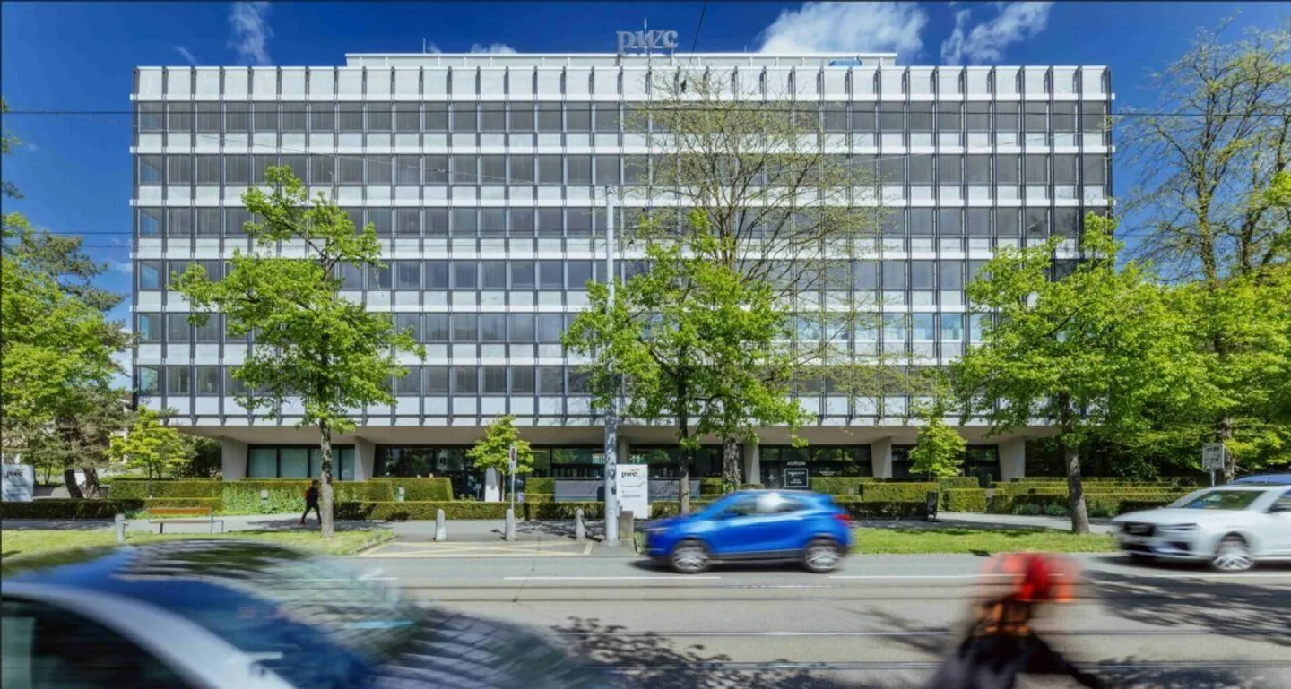 Spazio in affitto moderno di 954 m2 al 3° piano - Foto 1 di 24