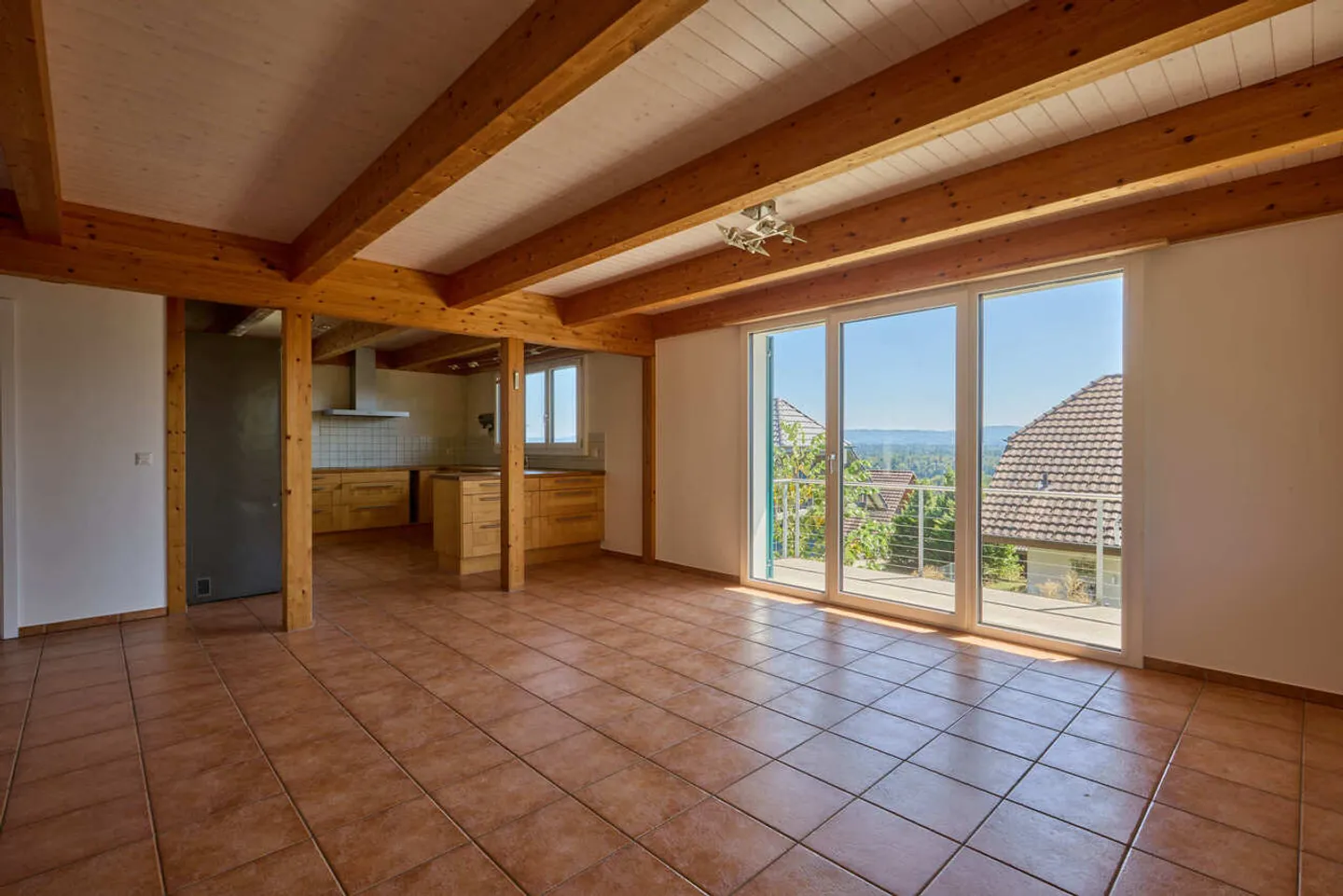 Casa singola in affitto - Foto 3 di 8