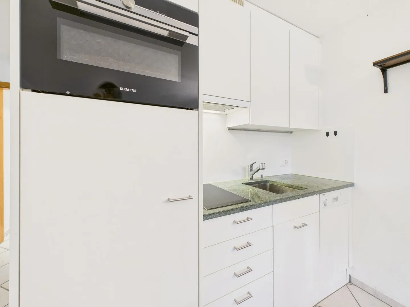 Vivre avec vue – charmant appartement secondaire de 2,5 pièces avec grand... - Photo 5 sur 13