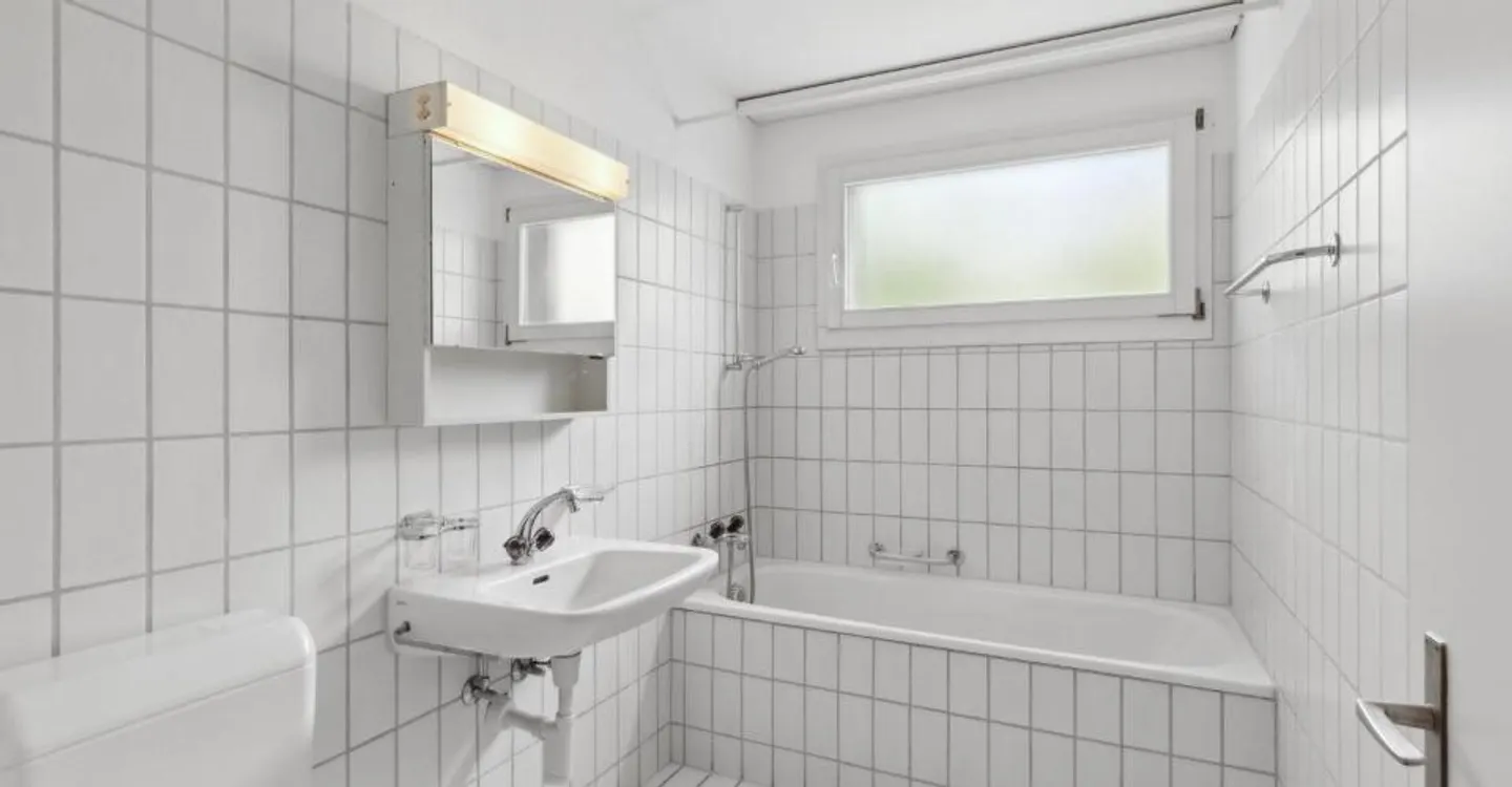 Spacious 3.5-room apartment in the green - Photo 7 of 9