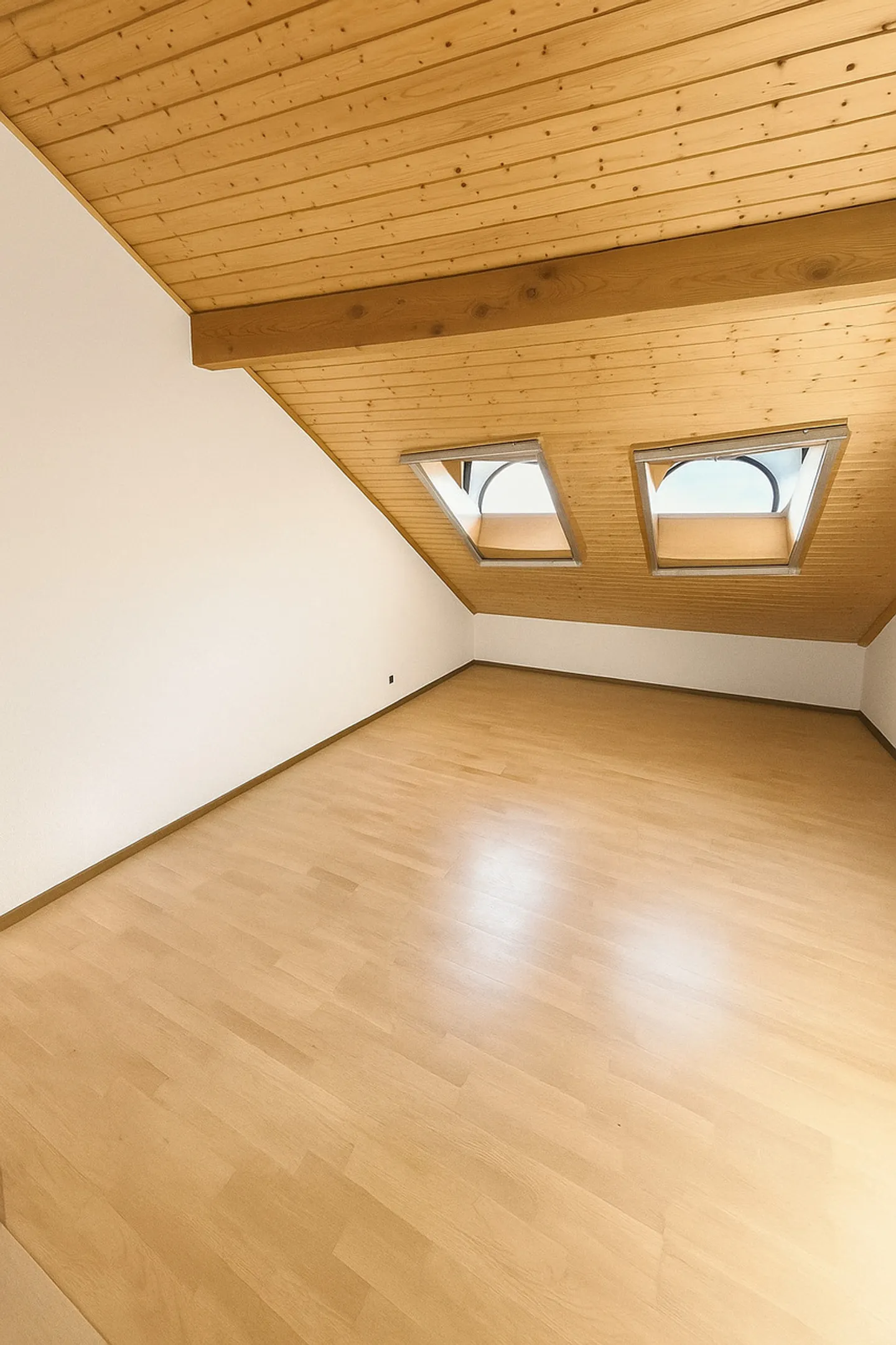 Schönes 3-Zimmer-Duplexwohnung im Herzen von Freiburg renoviert - Foto 4 von 4