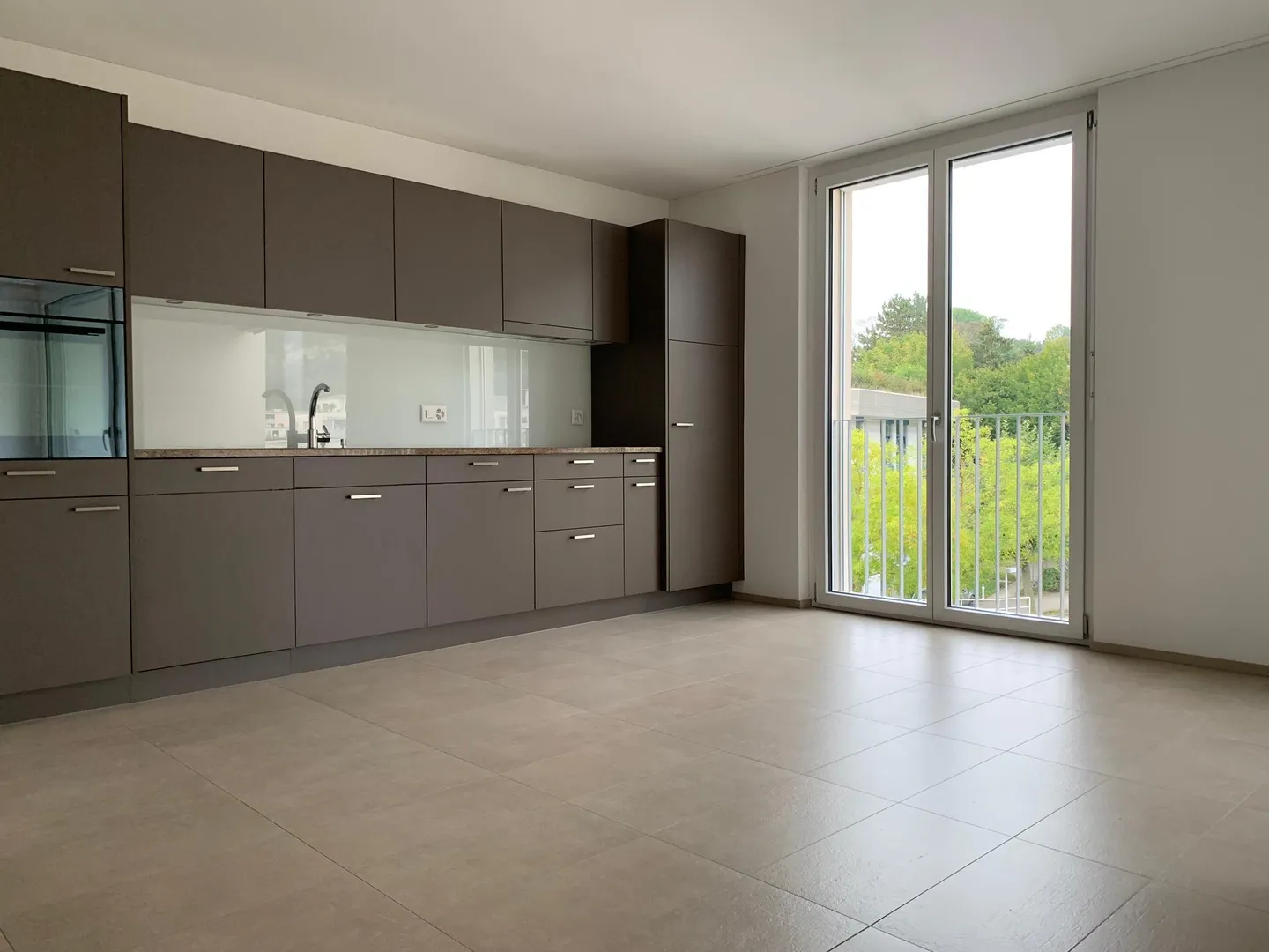 Appartamento moderno e spazioso di 3½ stanze - Foto 4 di 9