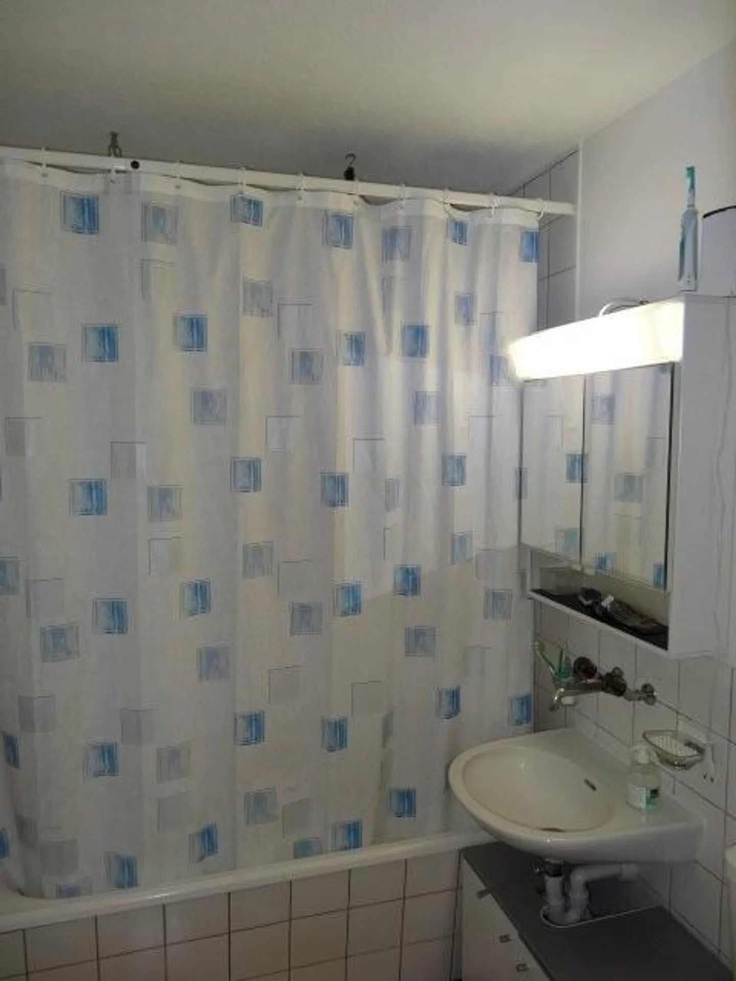 Charming Home in Steinhausen - Photo 3 of 5