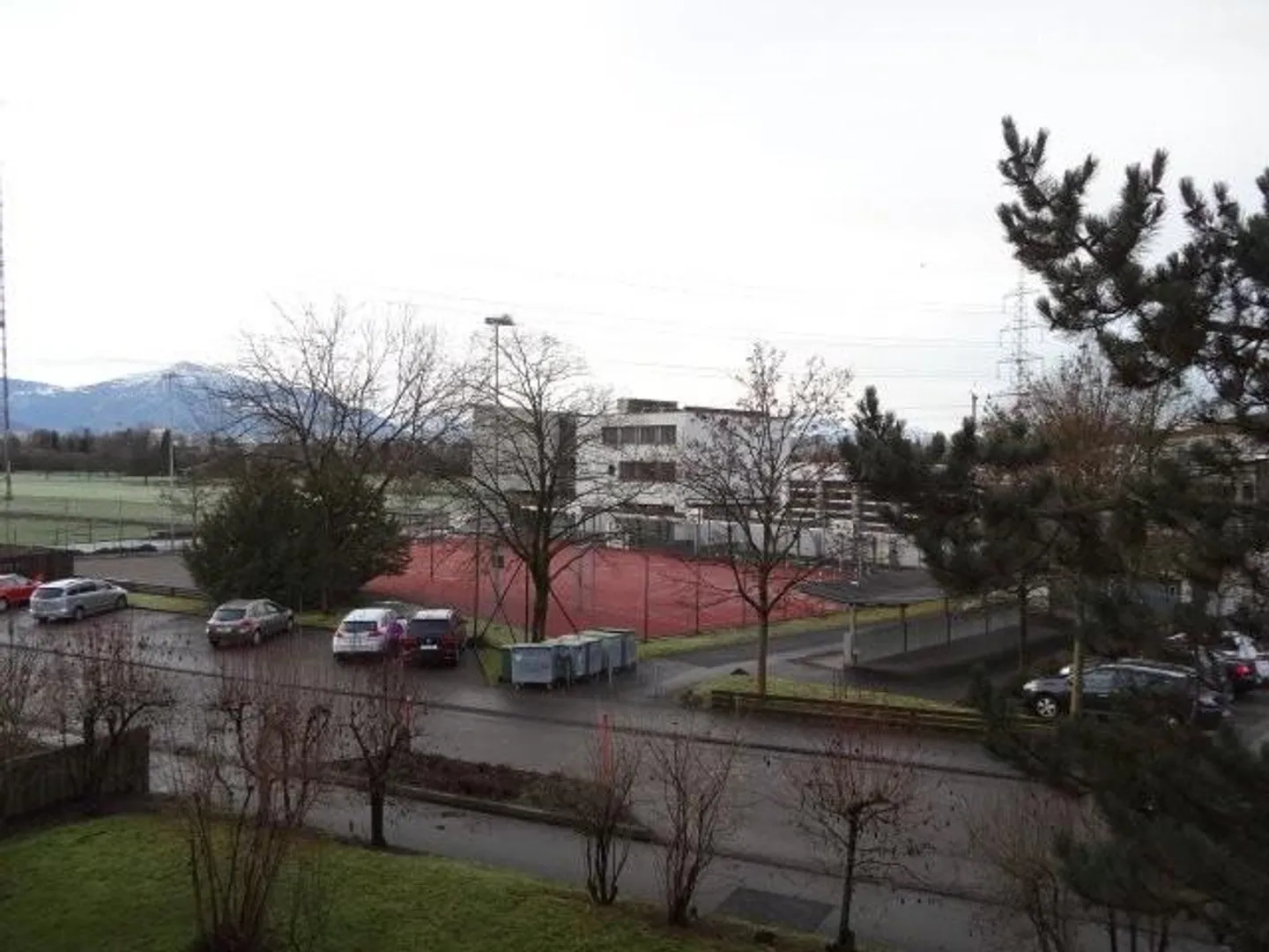 Charming Home in Steinhausen - Photo 4 of 5