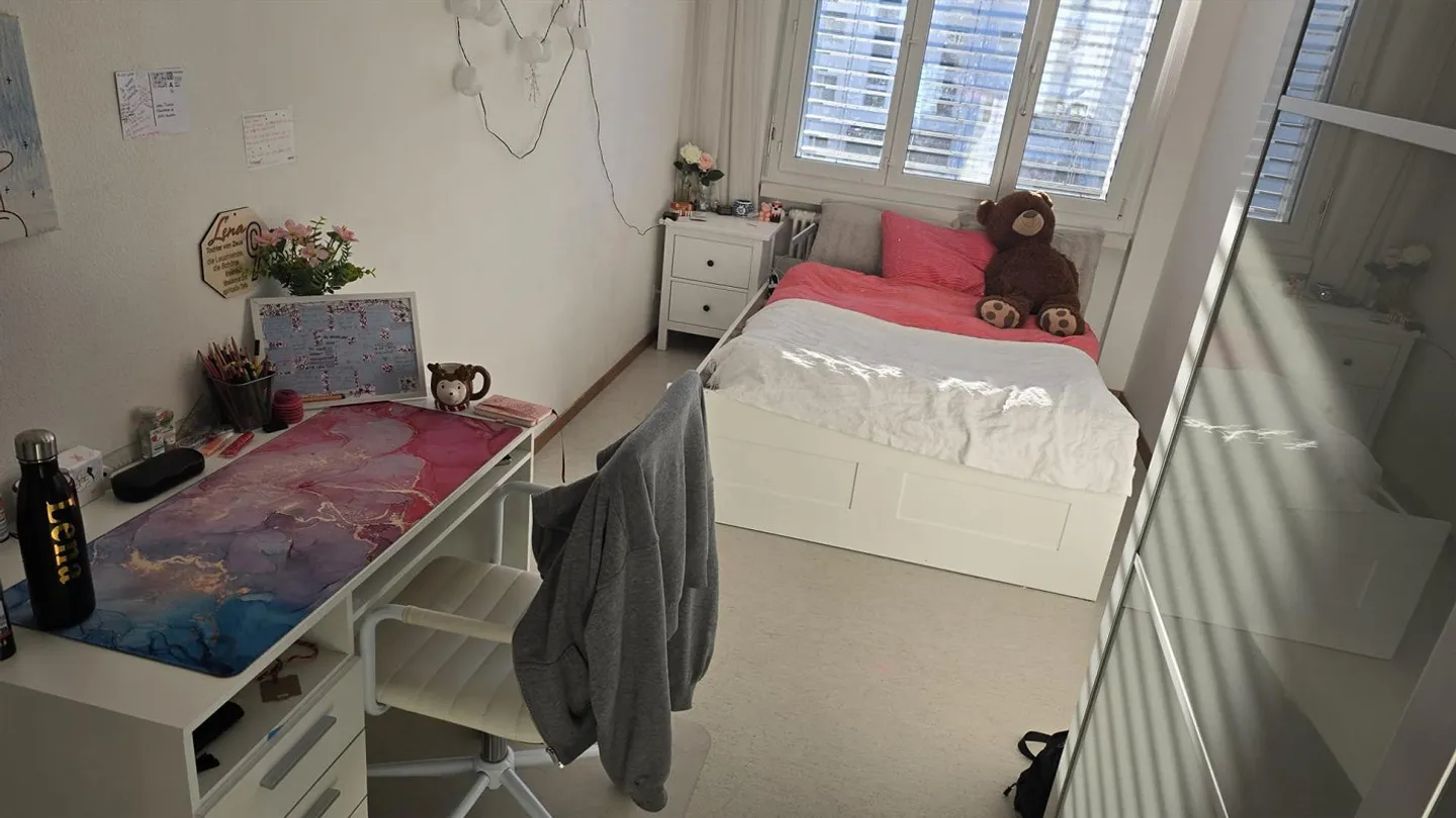 Subaffittuario per appartamento di 4,5 stanze - Foto 13 di 16