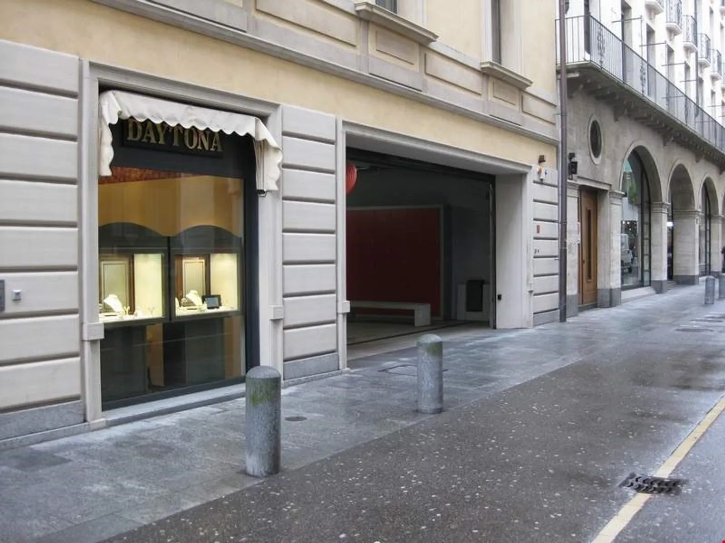 Espaces de stationnement couverts automatisés - Photo 2 sur 5