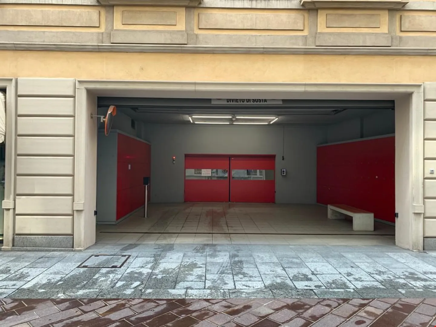 Espaces de stationnement couverts automatisés - Photo 3 sur 5