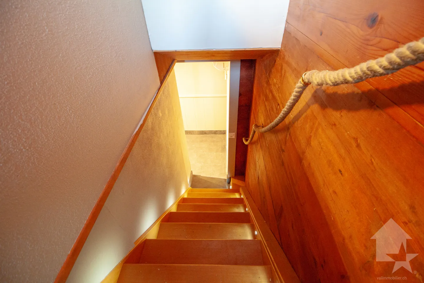 Chalet valaisan de 4.5 pièces à deux pas de la Piste de l'Ours - Photo 21 sur 30
