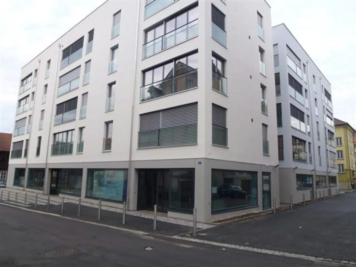 Laden / Büroräumlichkeiten - Foto 1 von 6