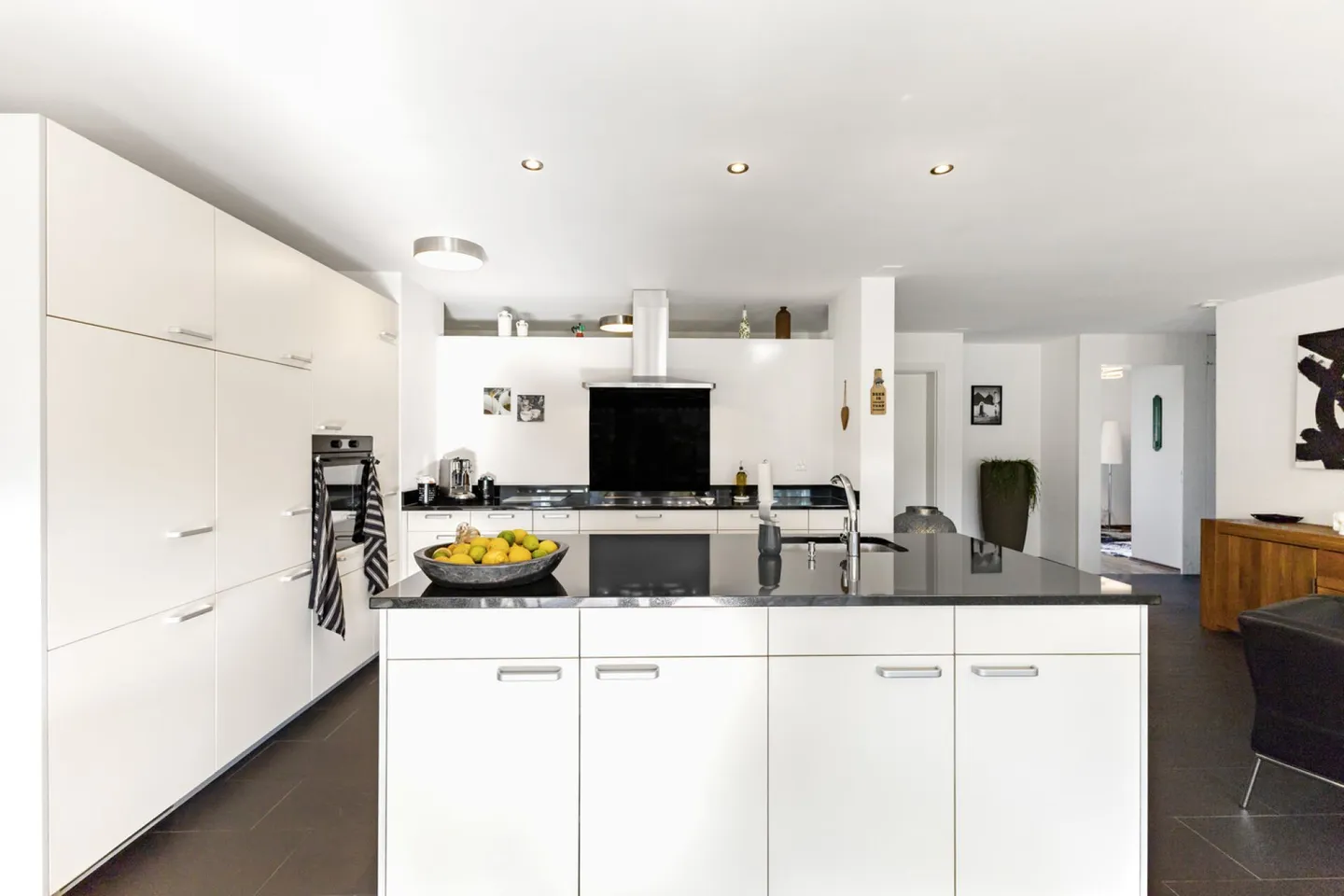 Appartement de jardin de 5,5 pièces élégant avec espace extérieur à Marbach - Photo 6 sur 25