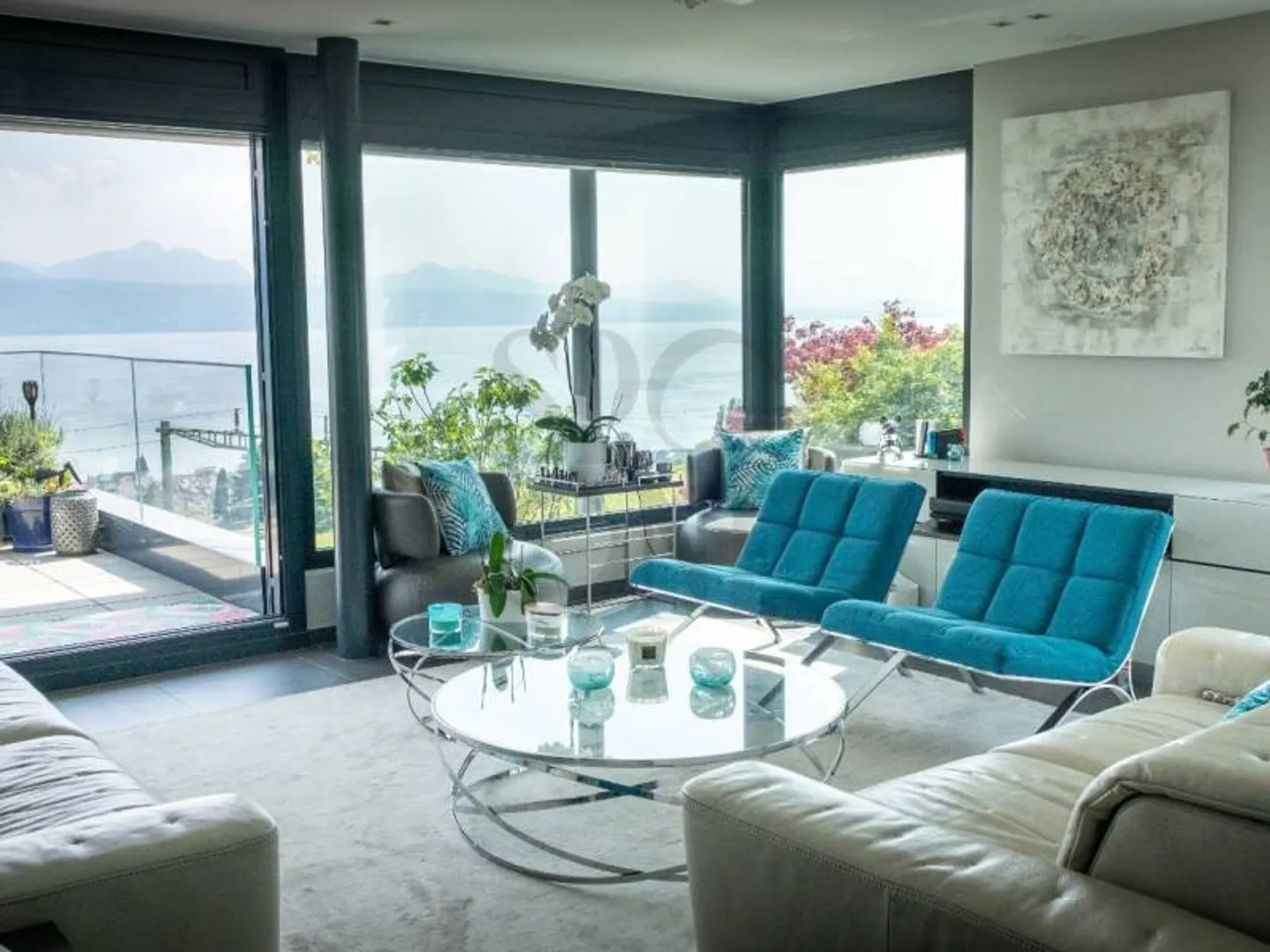 Villa of the Architects with Panoramic View in the Heart of Lavaux - Photo 2 of 12