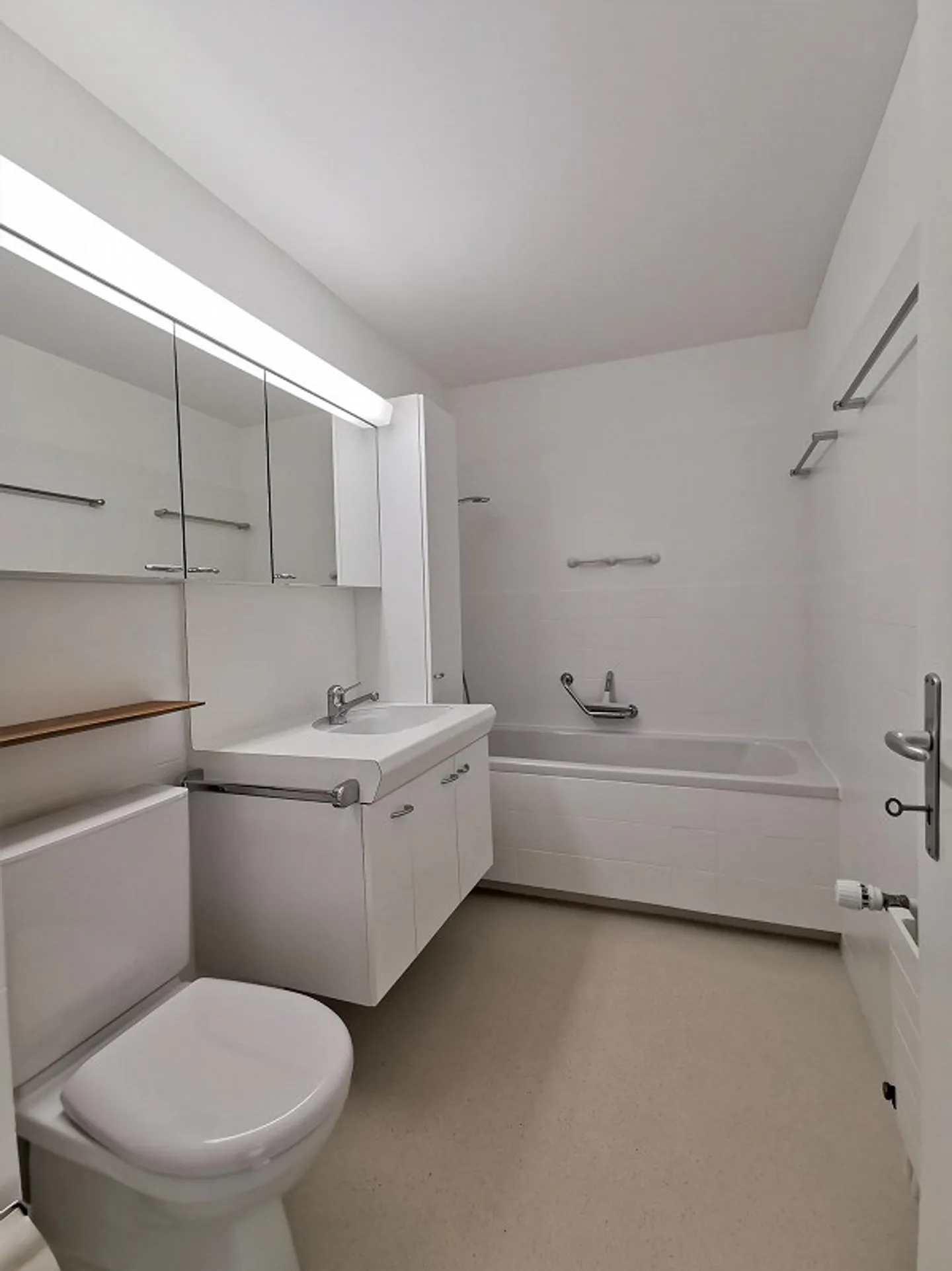 3.5 Zi-Wohnung mit Penthouse Feeling im 11. OG - Foto 4 von 7
