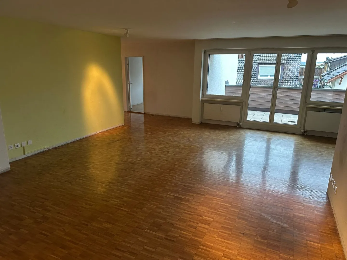 Mitten drin im Herzen von Basi - Photo 4 of 8