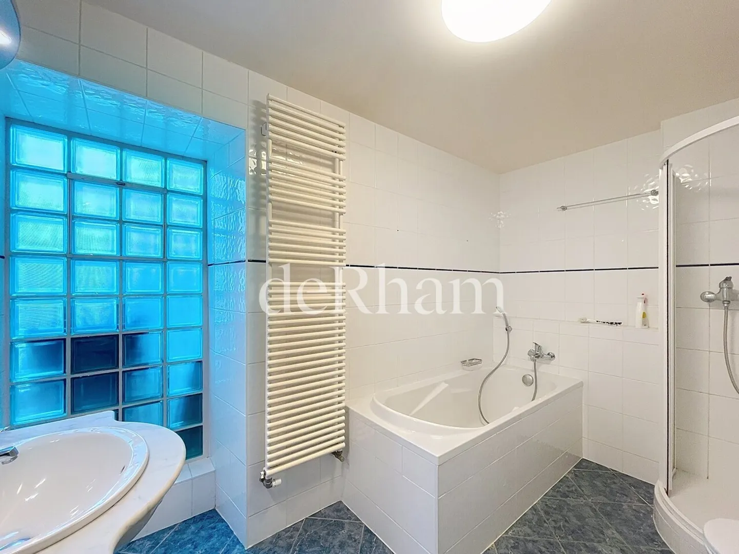 Splendida appartamento 4.5 al piano terra con terrazza privata - Foto 5 di 9