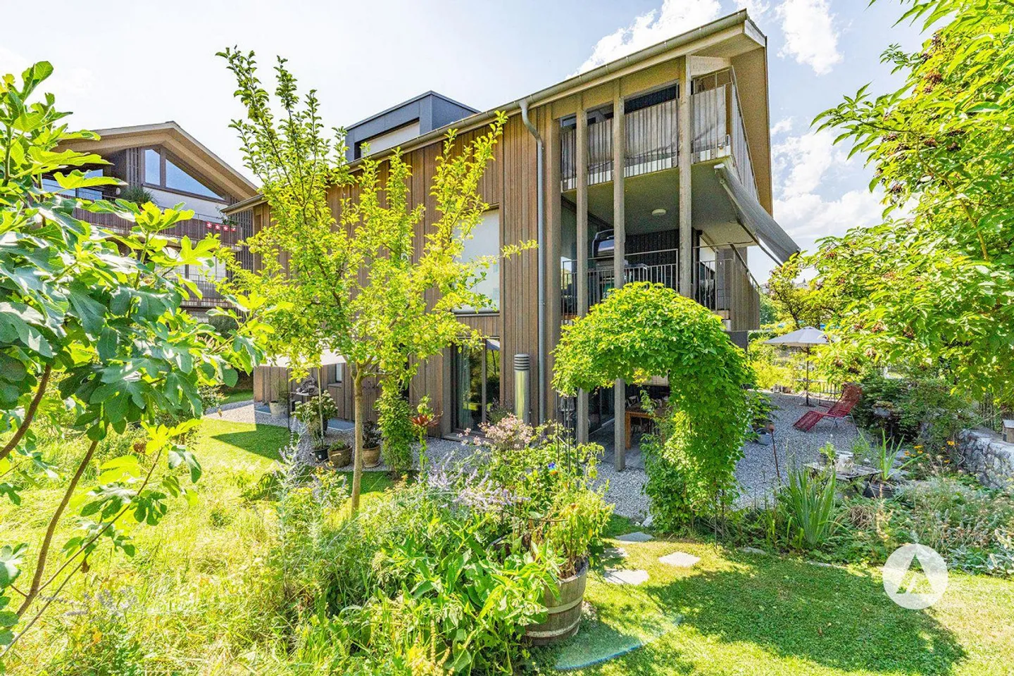 Vivere moderno con oasi di giardino nella baia di Spieze - Foto 8 di 13