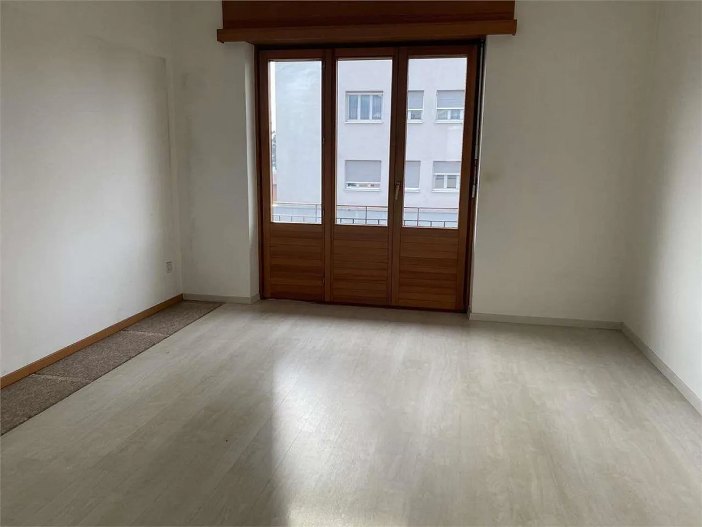 Appartement en attique de 3,5 pièces à Balerna à rénover - Photo 9 sur 13