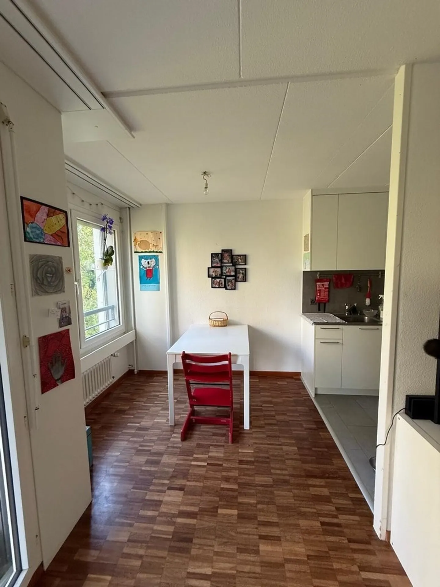 Superb renovated accommodation - Photo 2 of 7