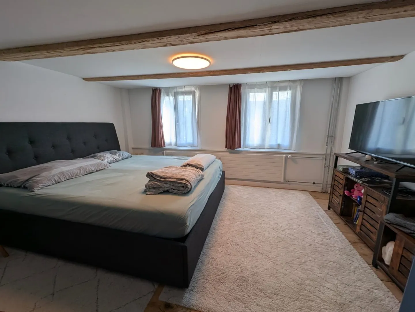 Charming House Section in Central Location - Photo 4 of 12