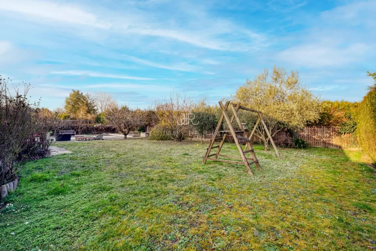 Grande casa con potenziale di sviluppo - Foto 5 di 6