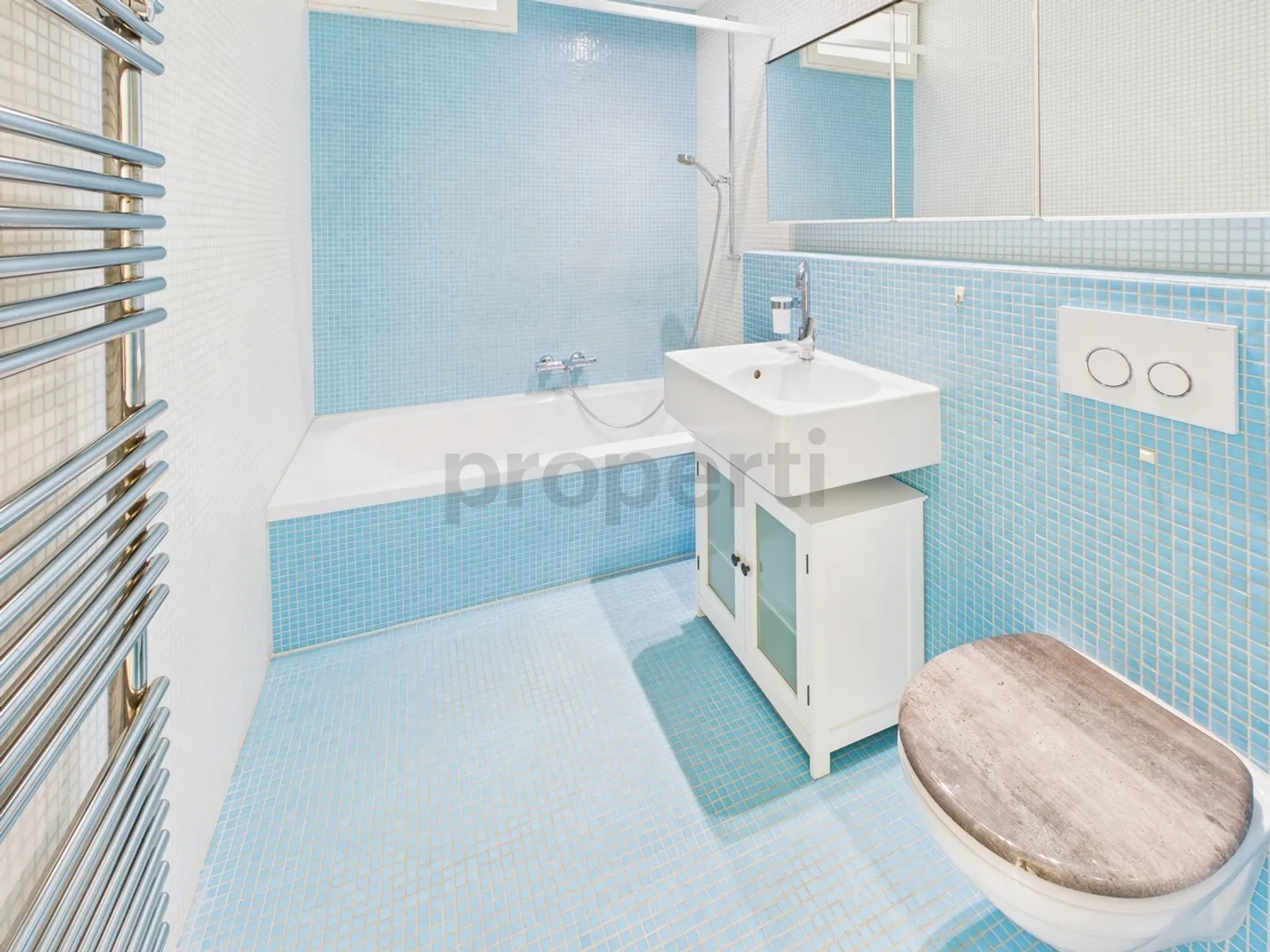 Appartement duplex extraordinaire avec un vaste espace extérieur - Photo 8 sur 10