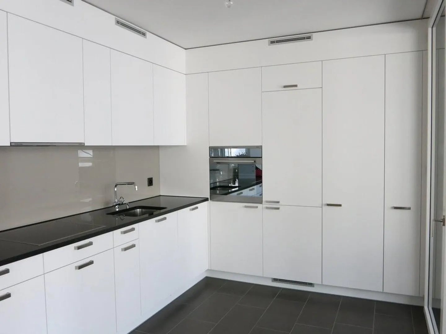 Vivere modernamente nel cuore di Winterthur - Foto 4 di 7