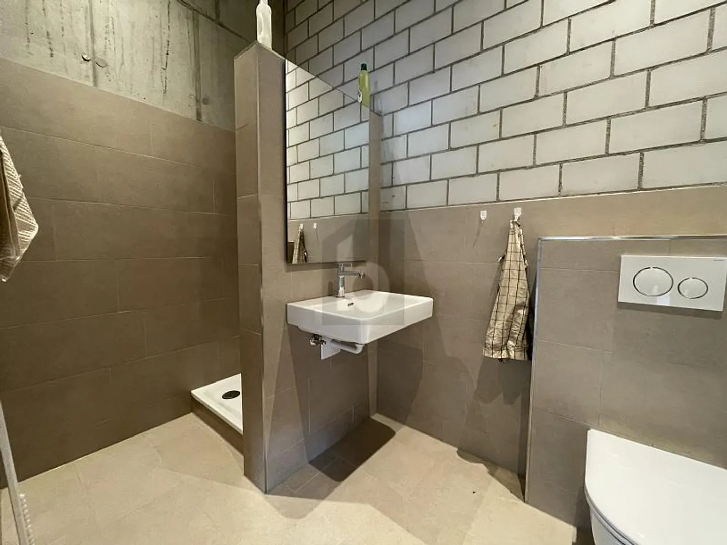Nouveau bâtiment pour des besoins sur mesure - Photo 5 sur 6
