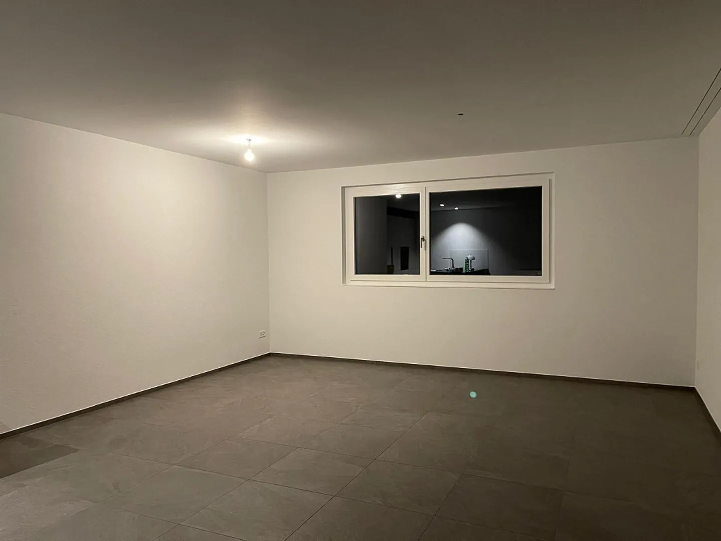 Moderne 3.5-Zimmer-Wohnung (Eigentumsstandard) - Foto 5 von 10