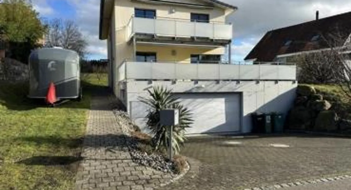 Furnished Shared Room - Photo 2 of 4