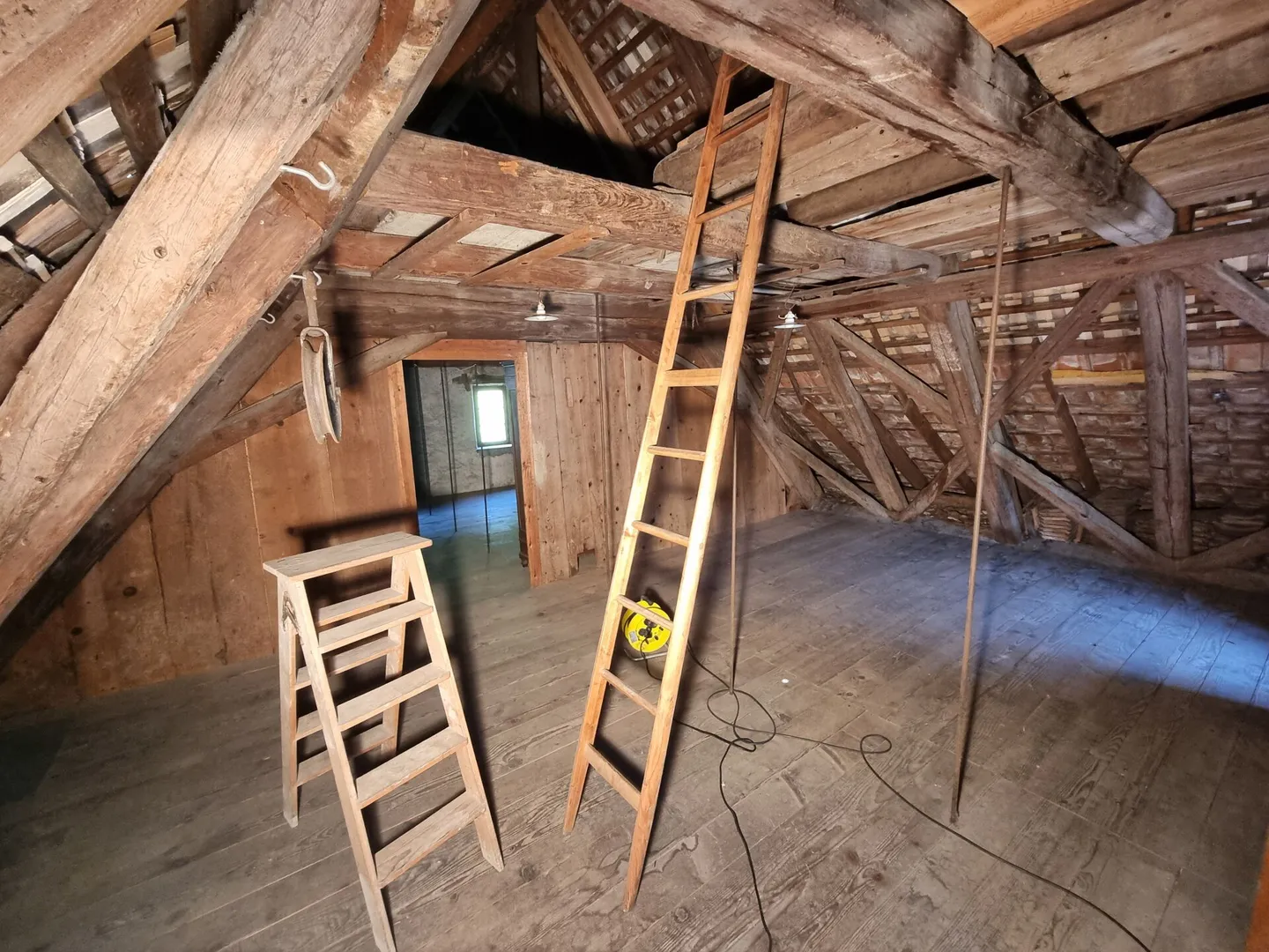 3-Familienhaus mit Mega Potenzial und 6.25% Nettorendite! - Foto 20 von 27