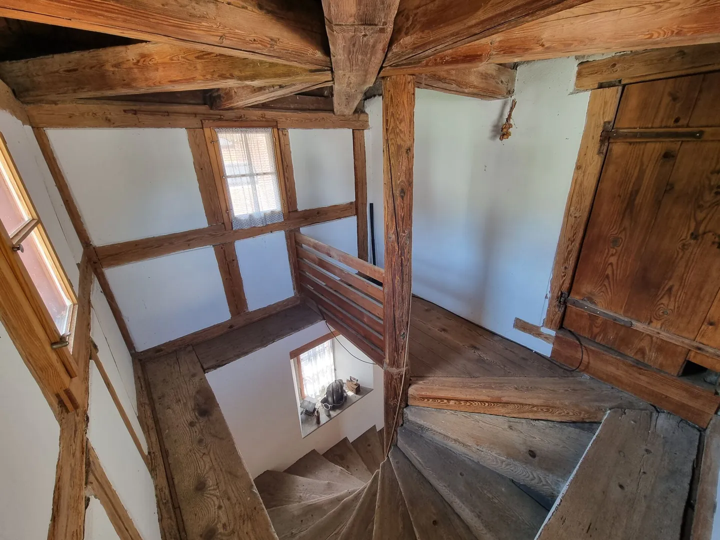3-Familienhaus mit Mega Potenzial und 6.25% Nettorendite! - Foto 22 von 27
