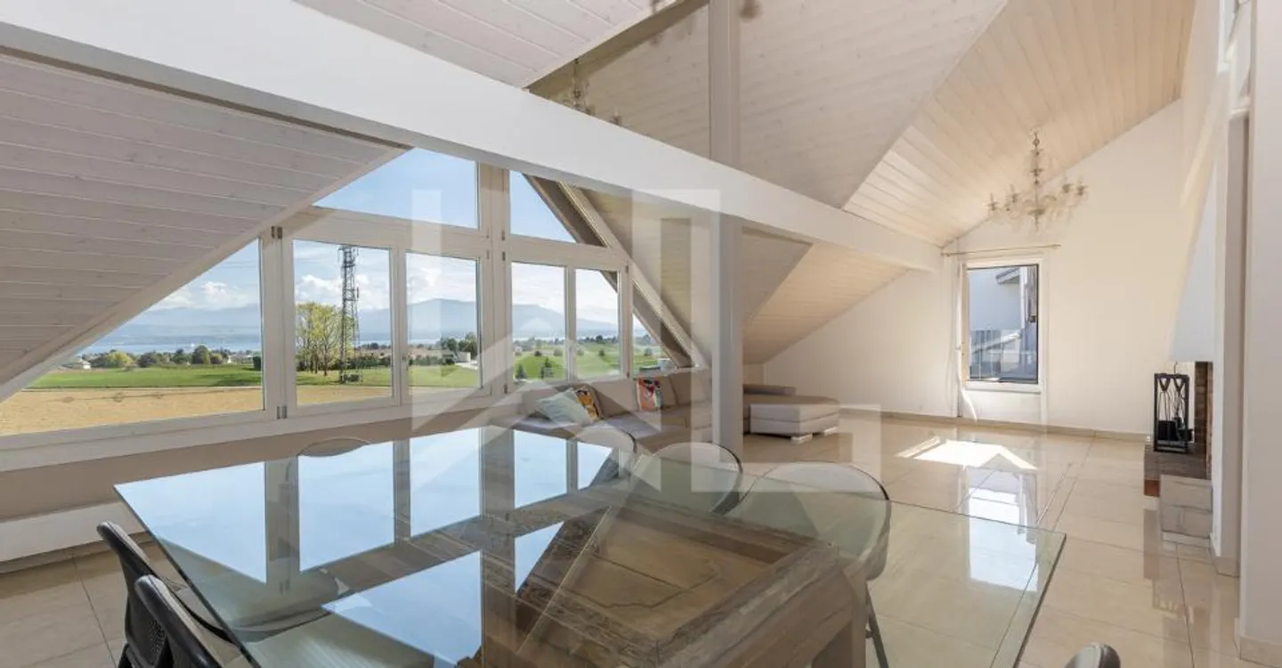 Eine außergewöhnliche Residenz mit Panoramablick auf den Genfersee - Foto 3 von 12