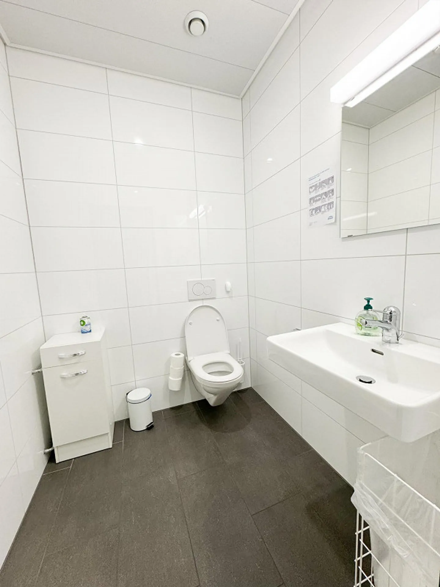 Neue und neuwertige Büroflächen 100 bis 500m2 zu vermieten - Foto 9 von 10