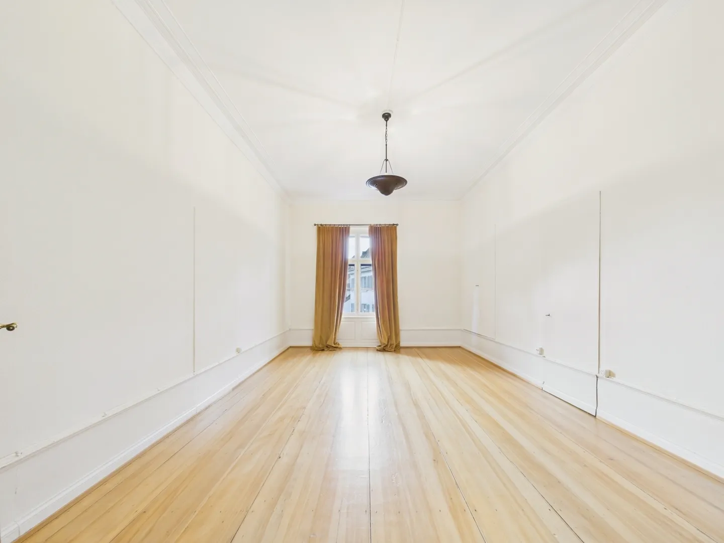 Appartement exclusif de 5,5 pièces au cœur de Bâle (temporaire jusqu'en juillet... - Photo 7 sur 13